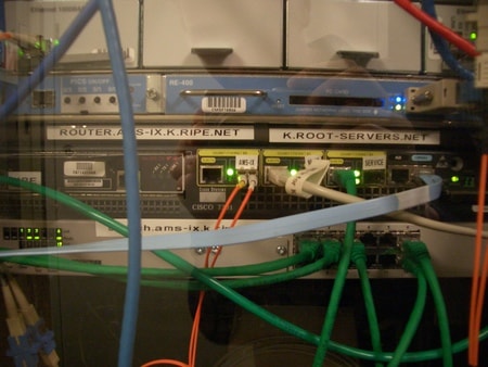 K-Root DNS server